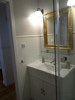 Отель Biały Apartament 6-8 osób plus dostawka  Гданьск